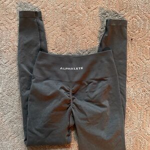 Alphalete  leggings like new